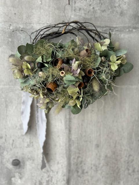 Hanaseisakusyo / Wreath