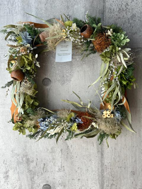 完売超巨大/花材/フレッシュグリーンな採れたて【ヘクソカズラ】リース